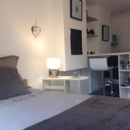 Alojamento de Acomodação e Pequeno-almoço Charles Thaon-les-Vosges