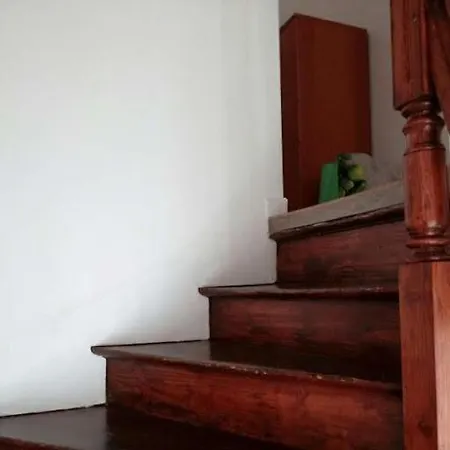 Charles Alojamento de Acomodação e Pequeno-almoço 3*