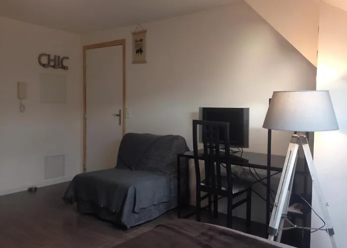 Charles 3* Таон-ле-Вож